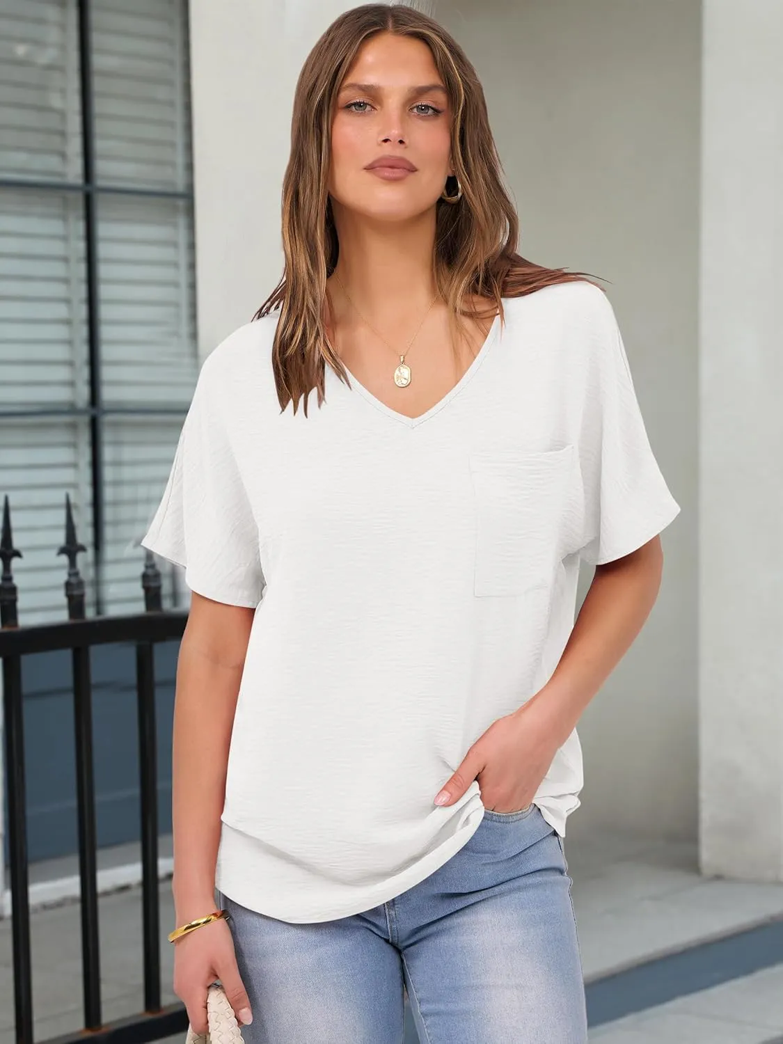 ANRABESS Women's Oversized T Shirts Summer Tops Short Sleeve V Neck Casual Loose Fit Textured Blouses 2025 Trendy Tee Shirt