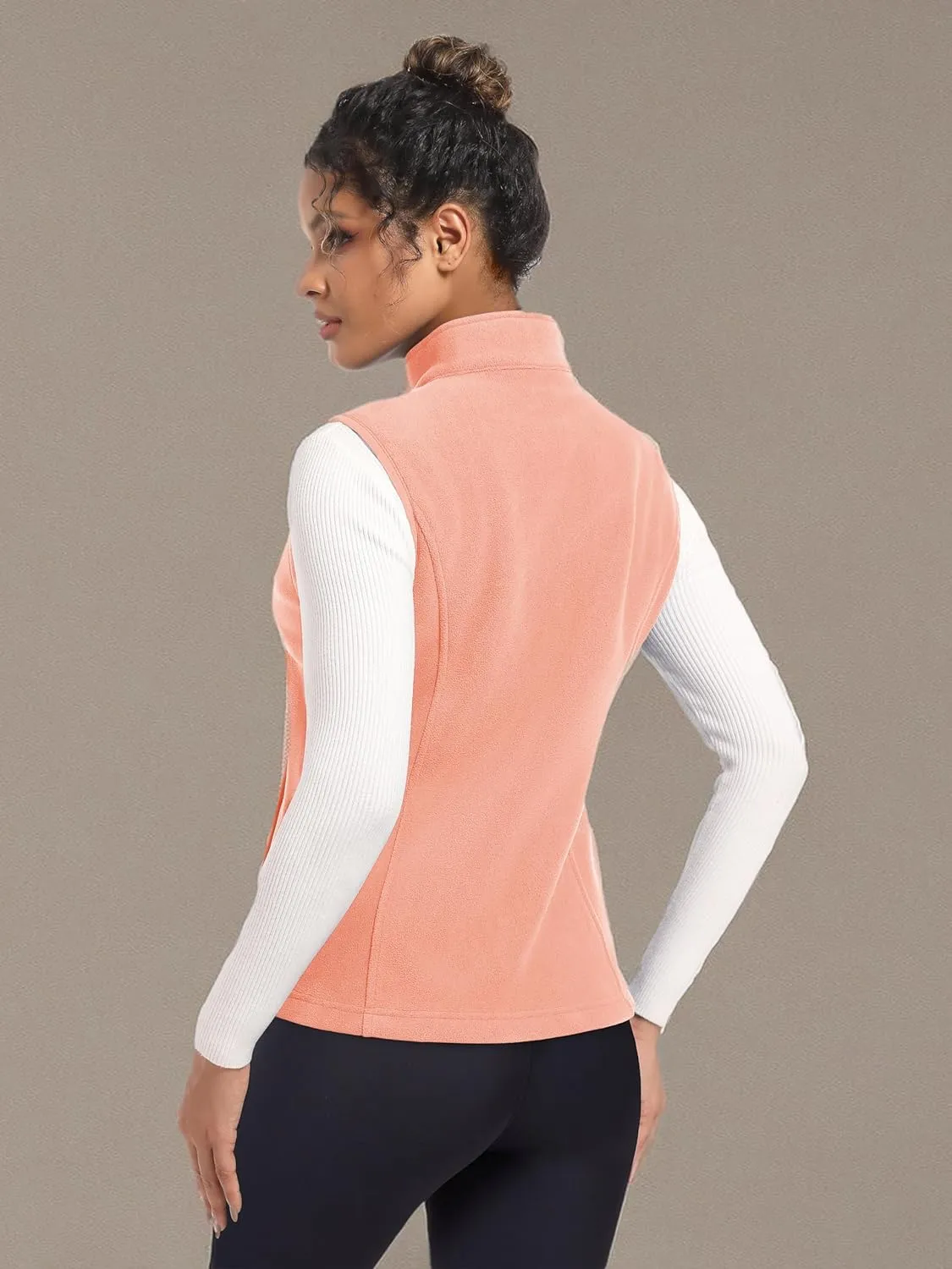MAGCOMSEN Women's Fleece Vest Outerwear Sleeveless Lightweight Zip Jackets Warm Soft Vests with Zipper Pockets