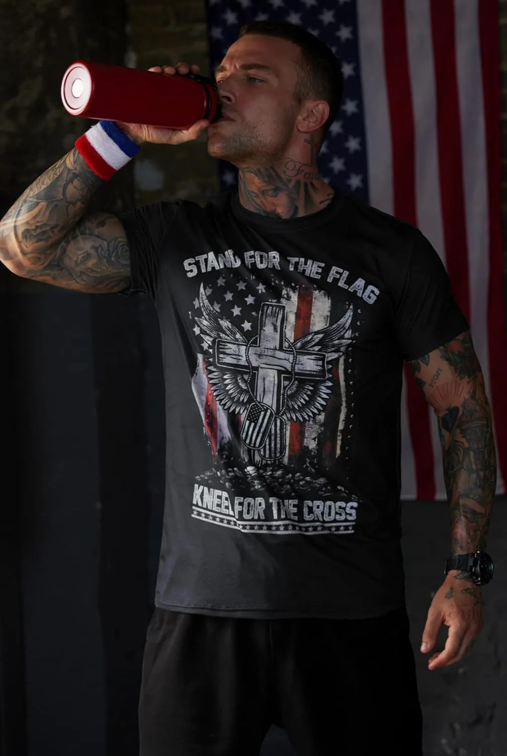 Mainfini Men's 4th of July T-Shirt American Flag 1776 Short Sleeve Tshirt (S-3XL)