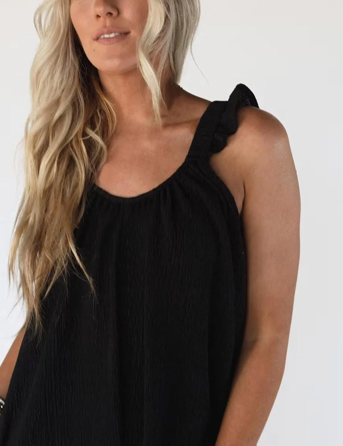 Plus Size Womens Loose Jumpsuit with Pockets, Ruffle Strap Wide Leg Overalls Romper