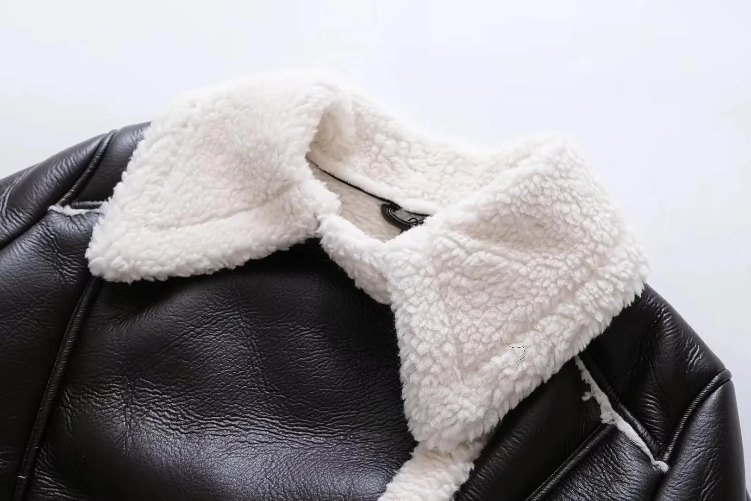 utcoco Womens Leather Jacket Faux Fur Moto Jacket Winter Trench Coat Cropped Shearling Jacket