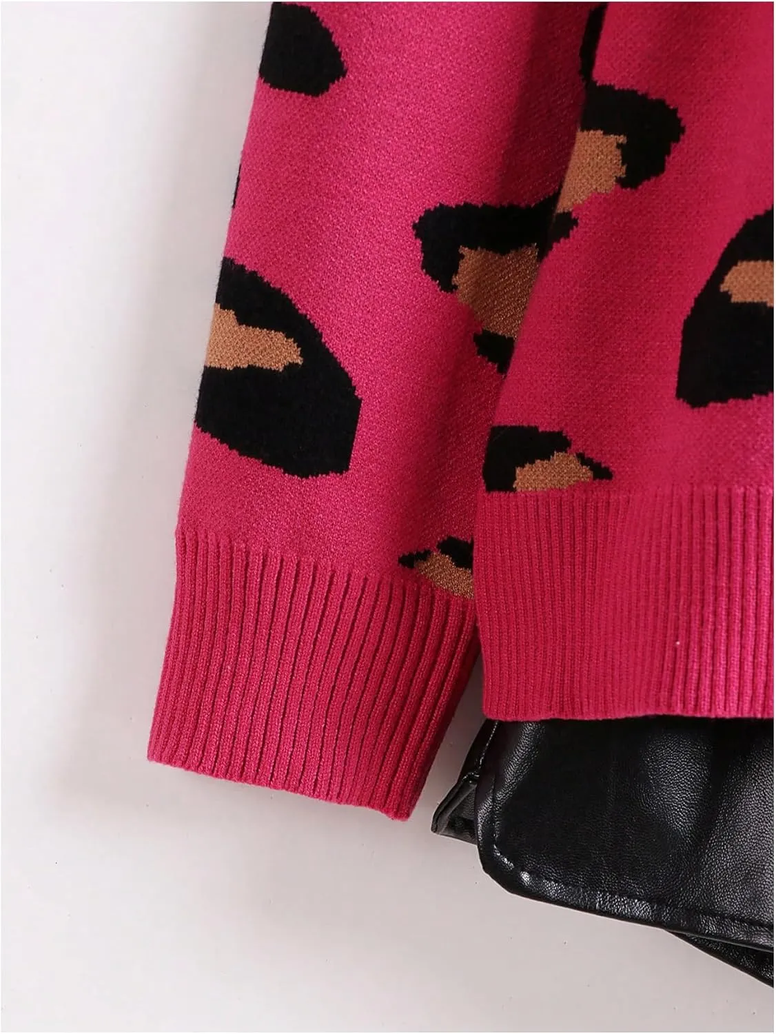WDIRARA Women's Leopard Tiger Print Cardigan V Neck Long Sleeve Color Block Button Down Sweater Outwear