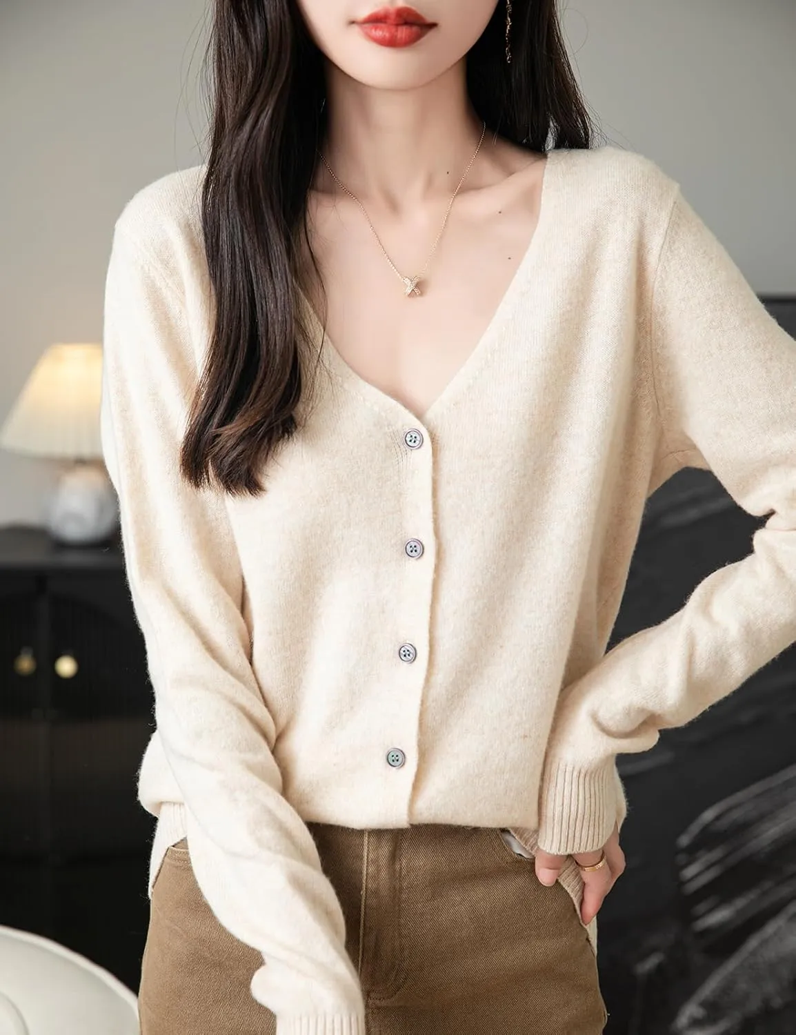 Women's 100% Merino Wool Cardigan 2025 Fall Winter Sexy V Neck Long Sleeve Lightweight Knit Cardigan Sweater