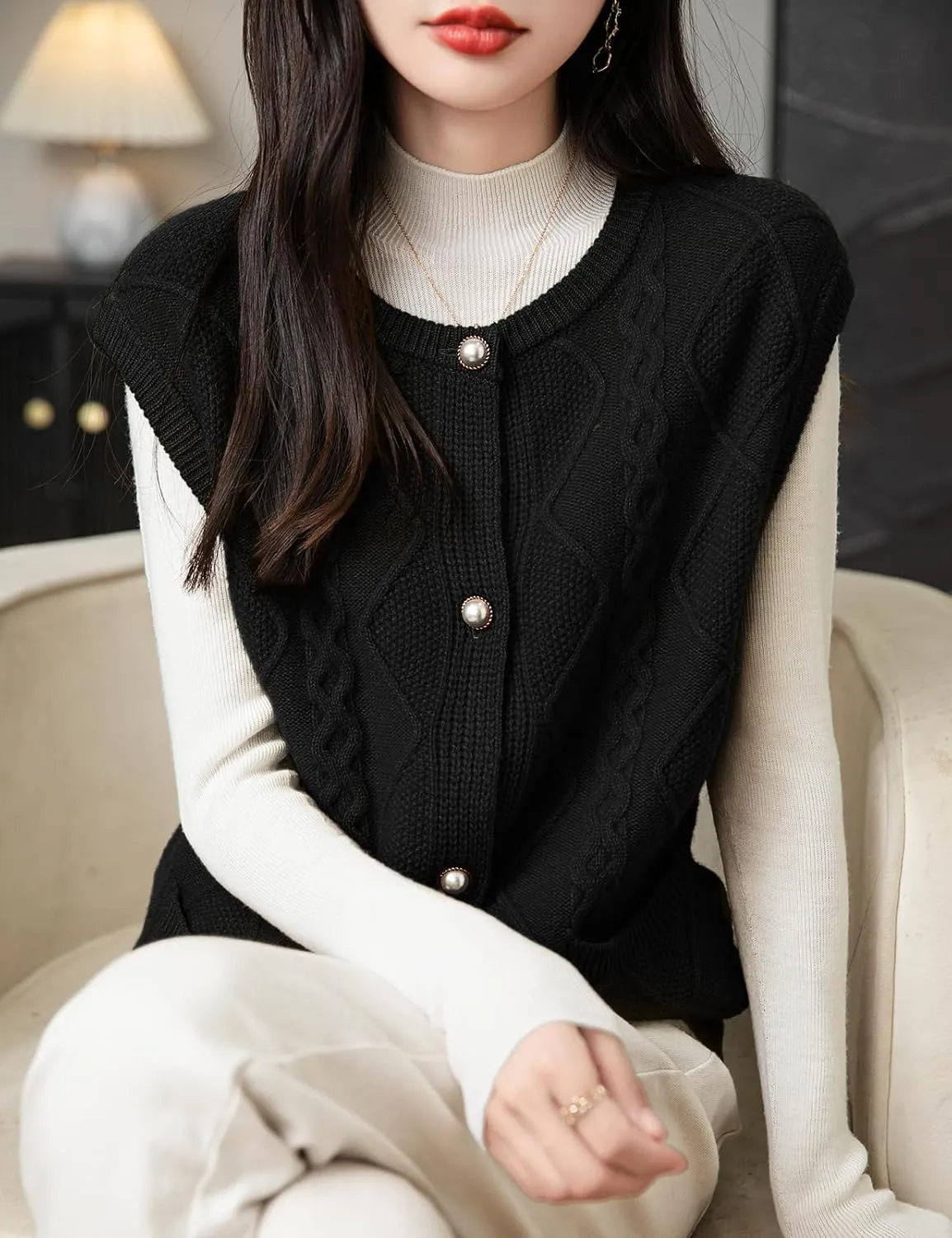Women's 100% Merino Wool Sweater Vest 2025 Fall Winter Crew Neck Button Down Sleeveless Cable Knit Sweater Vest