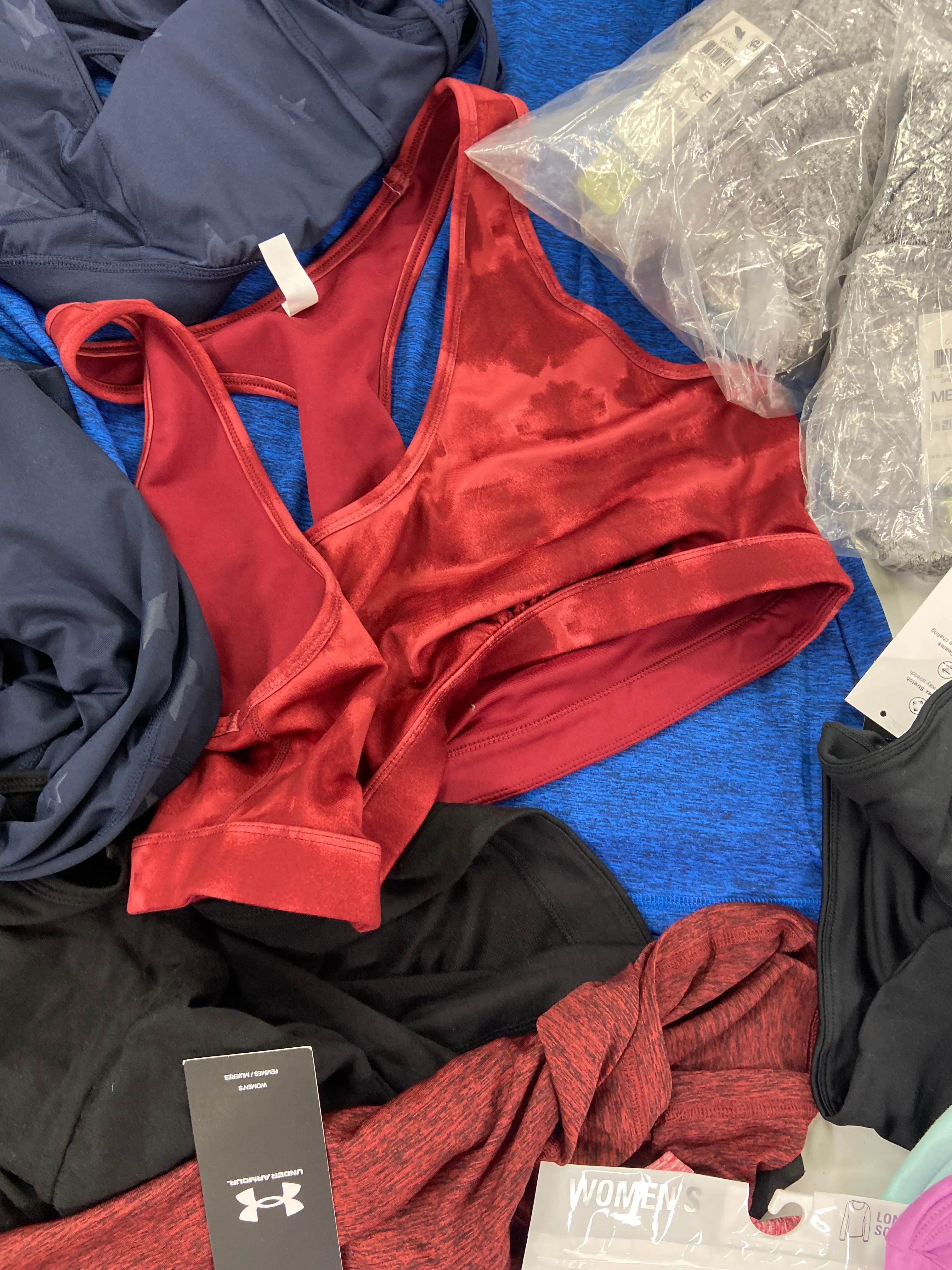 Women's Clothing Activewear Wholesale Lot, THE NORTH FACE, UNDER ARMOUR, ADIDAS, COLUMBIA, IDEOLOGY and more, 20 items, Shelf Pulls, MSRP $571
